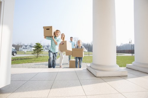 Flexible storage unit options in Tokyngton for personal and business use